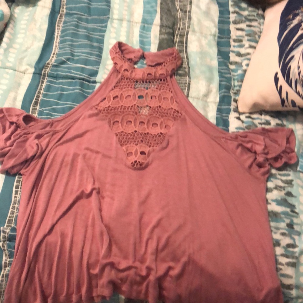 Halter top w/ lace detail & cold shoulders.